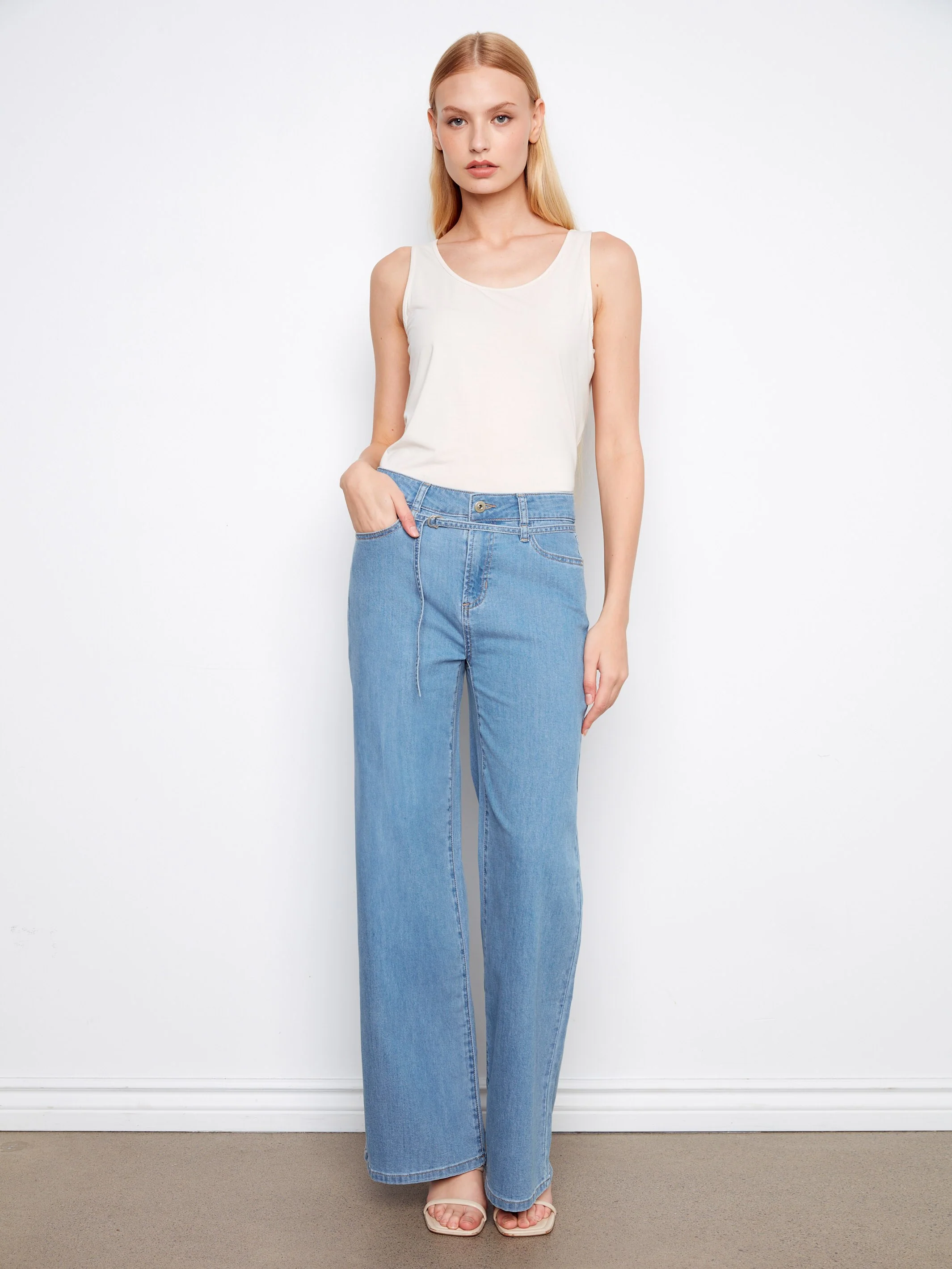 Belted Wide Leg Jeans - Light Blue - Image 5