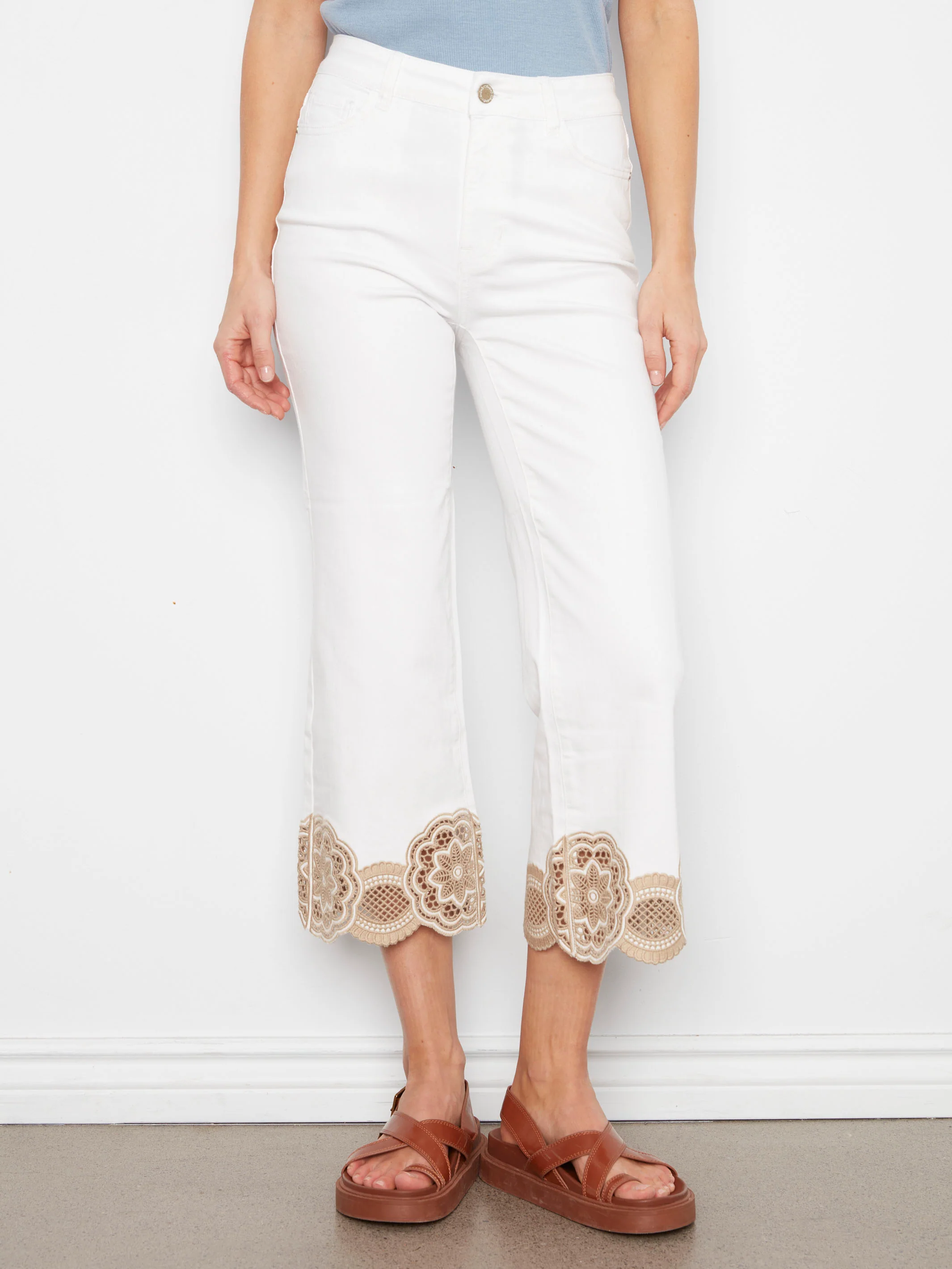 Cropped Flare Twill Jeans With Lace Hem - White - Image 2
