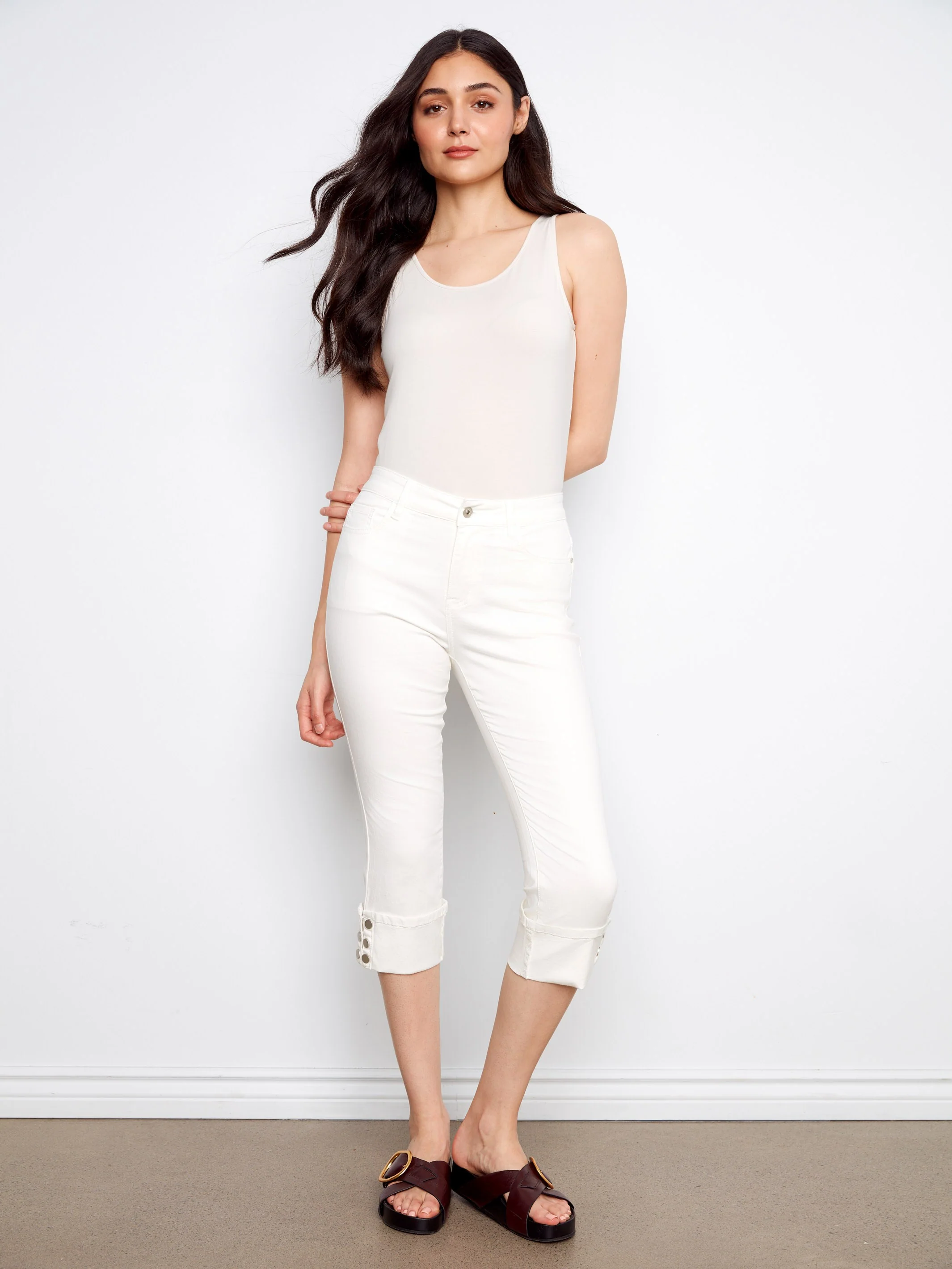 Cropped Twill Jeans With Snap Button Cuff - White - Image 5