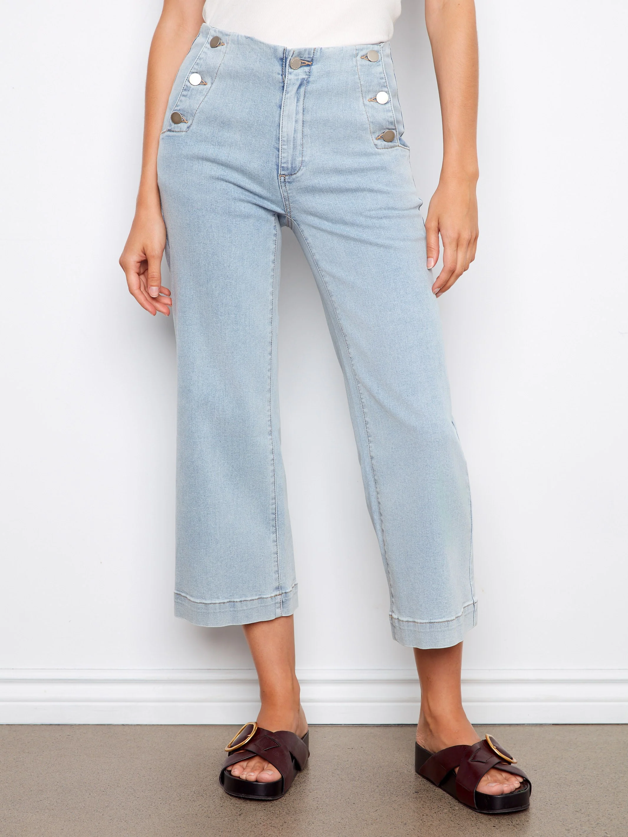 Cropped Wide Leg Jeans With Side Buttons - Light Blue - Image 7