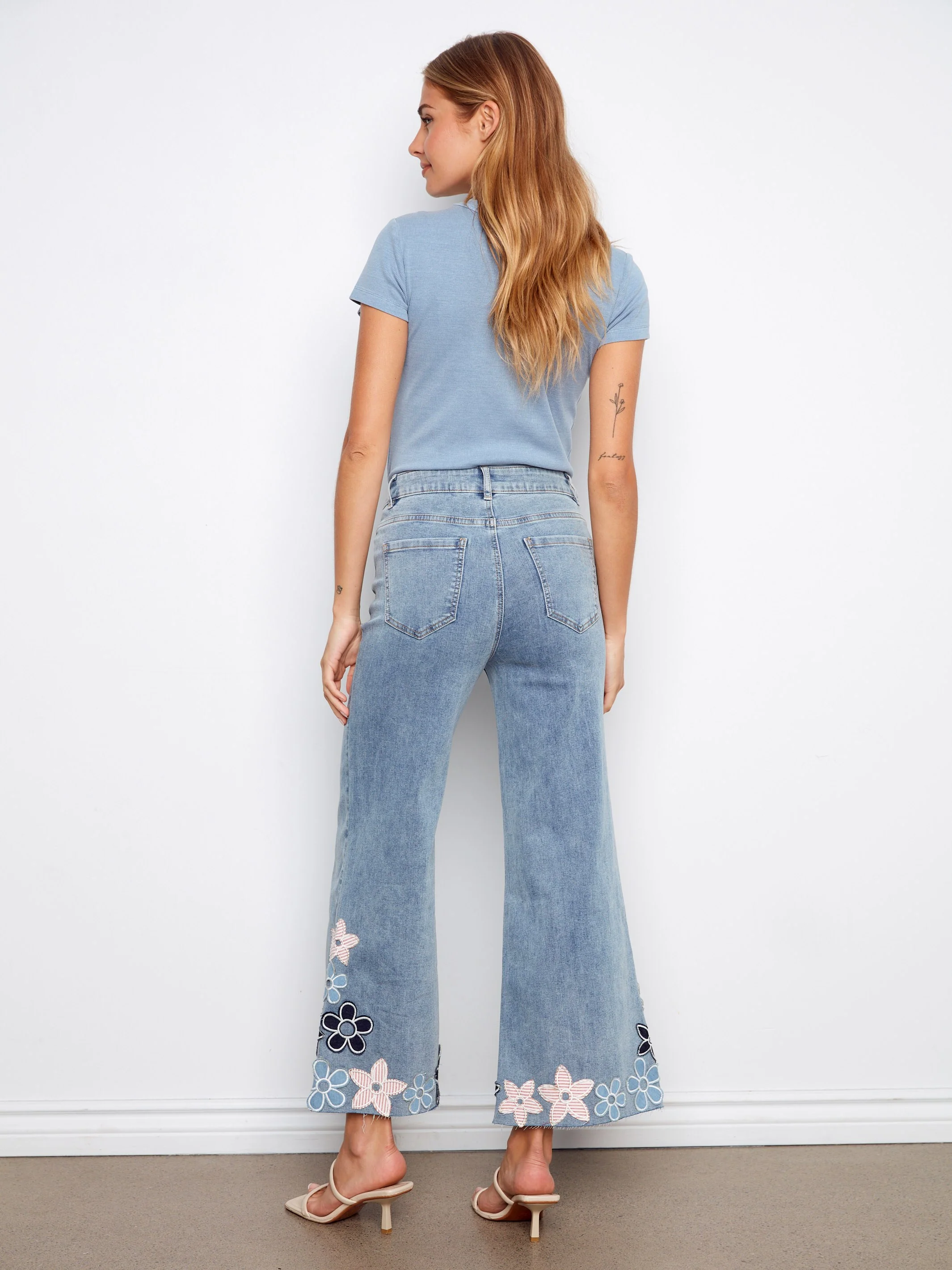Embroidered Cropped Flare Jeans With Raw Hem - Light Blue - Image 4