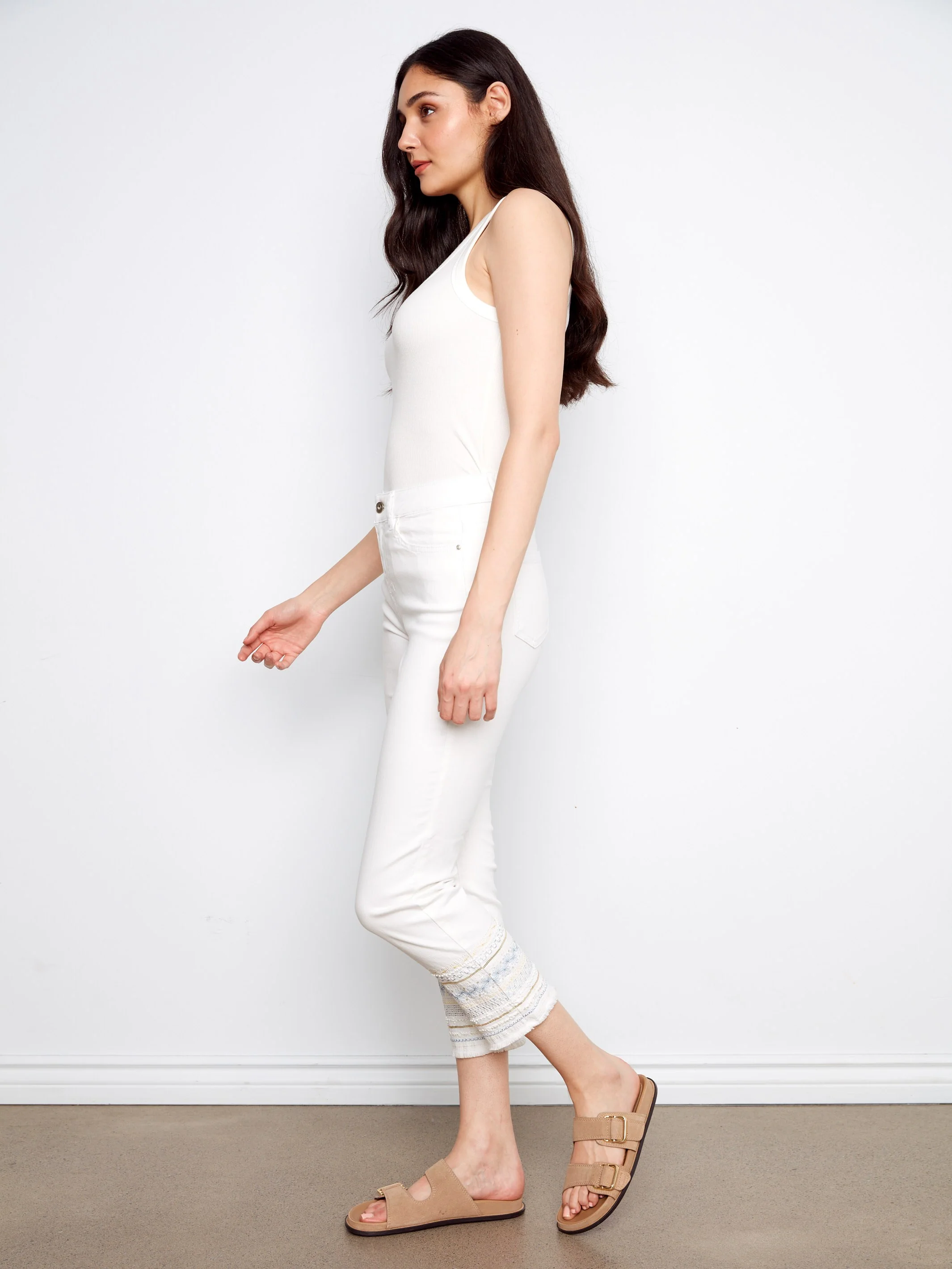 Embroidered Hem Jeans - White - Image 3
