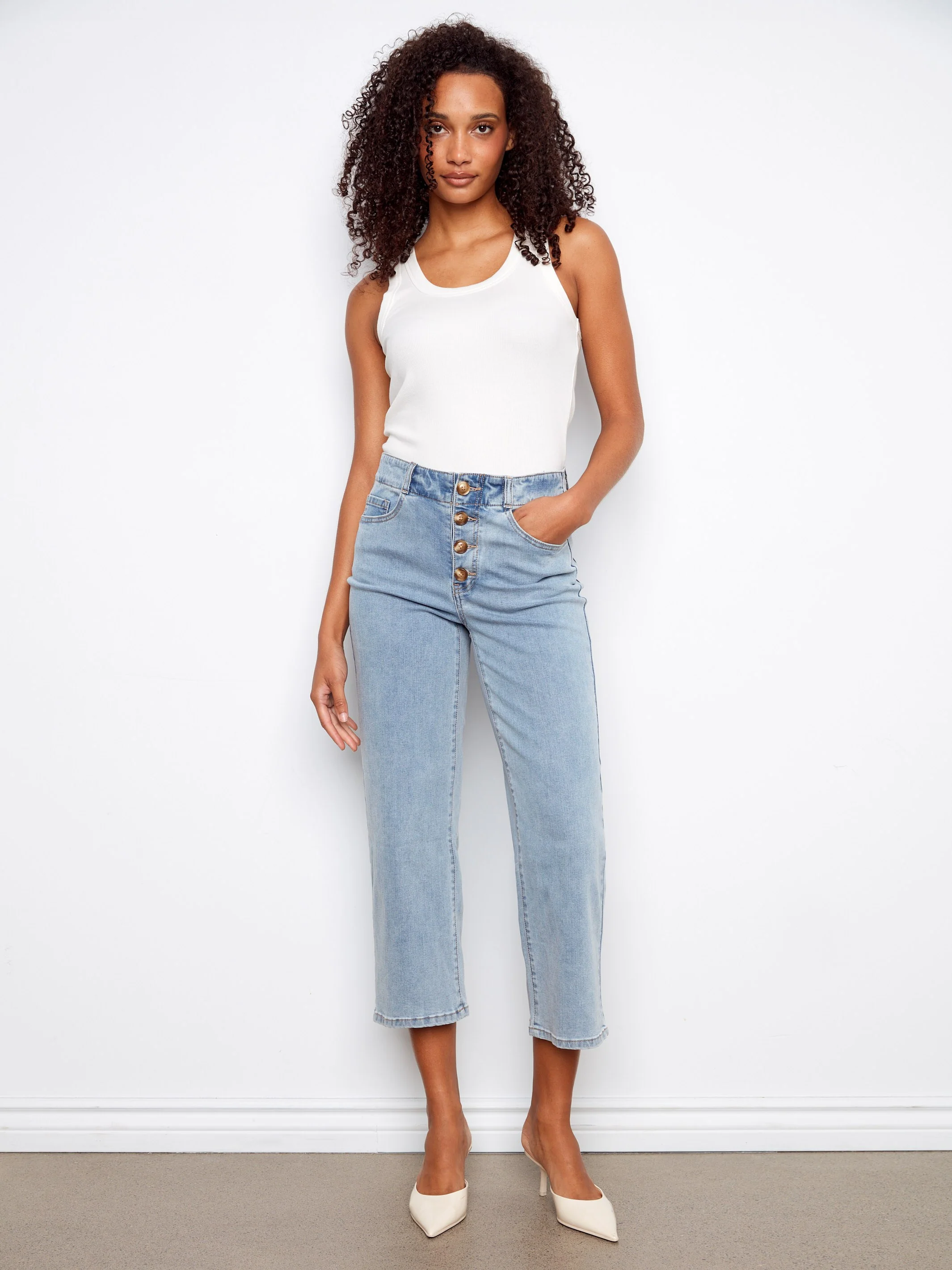 Front Button-Fly Crop Jeans - Light Blue