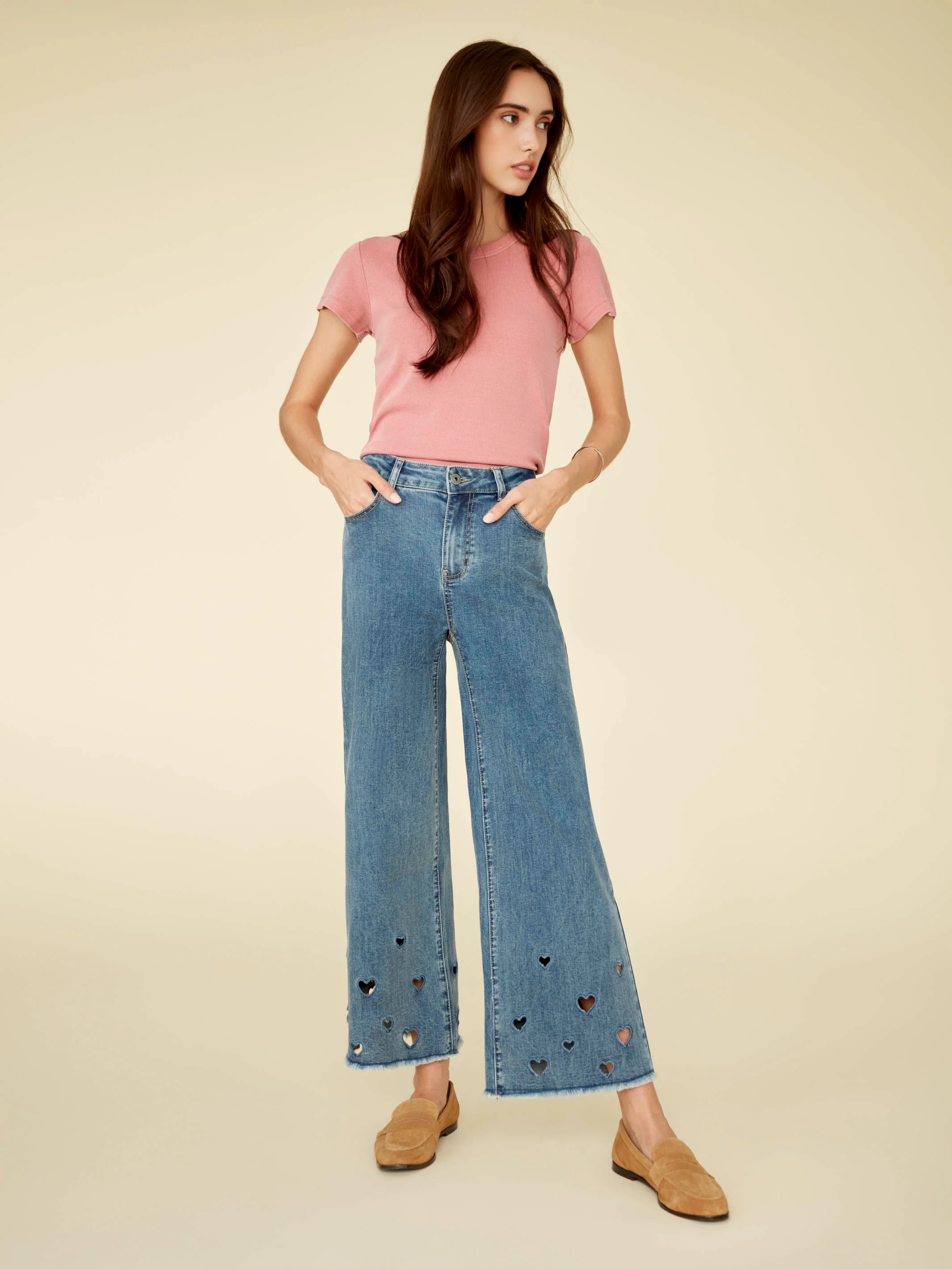 Heart Cutout Wide Leg Jeans - Medium Blue - Image 9