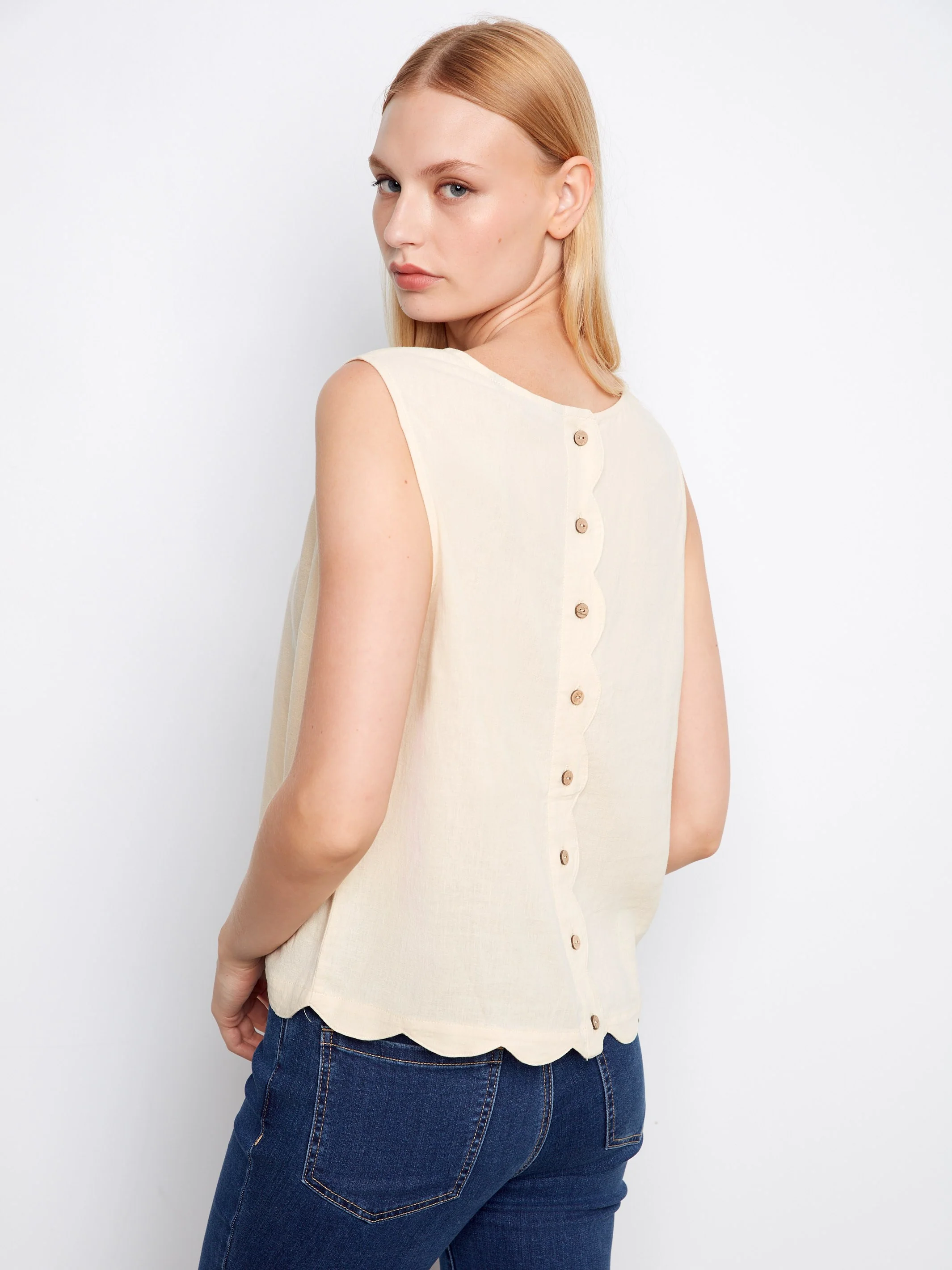 Linen Blend Sleeveless Scalloped Top - Fog - Image 3