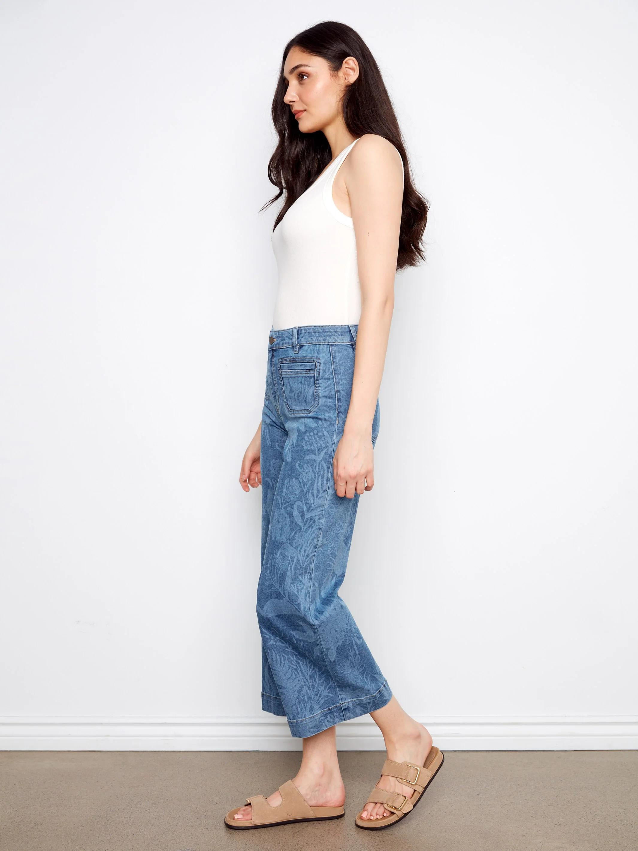 Printed Cropped Patch Pocket Flare Jeans - Flowers - Image 3