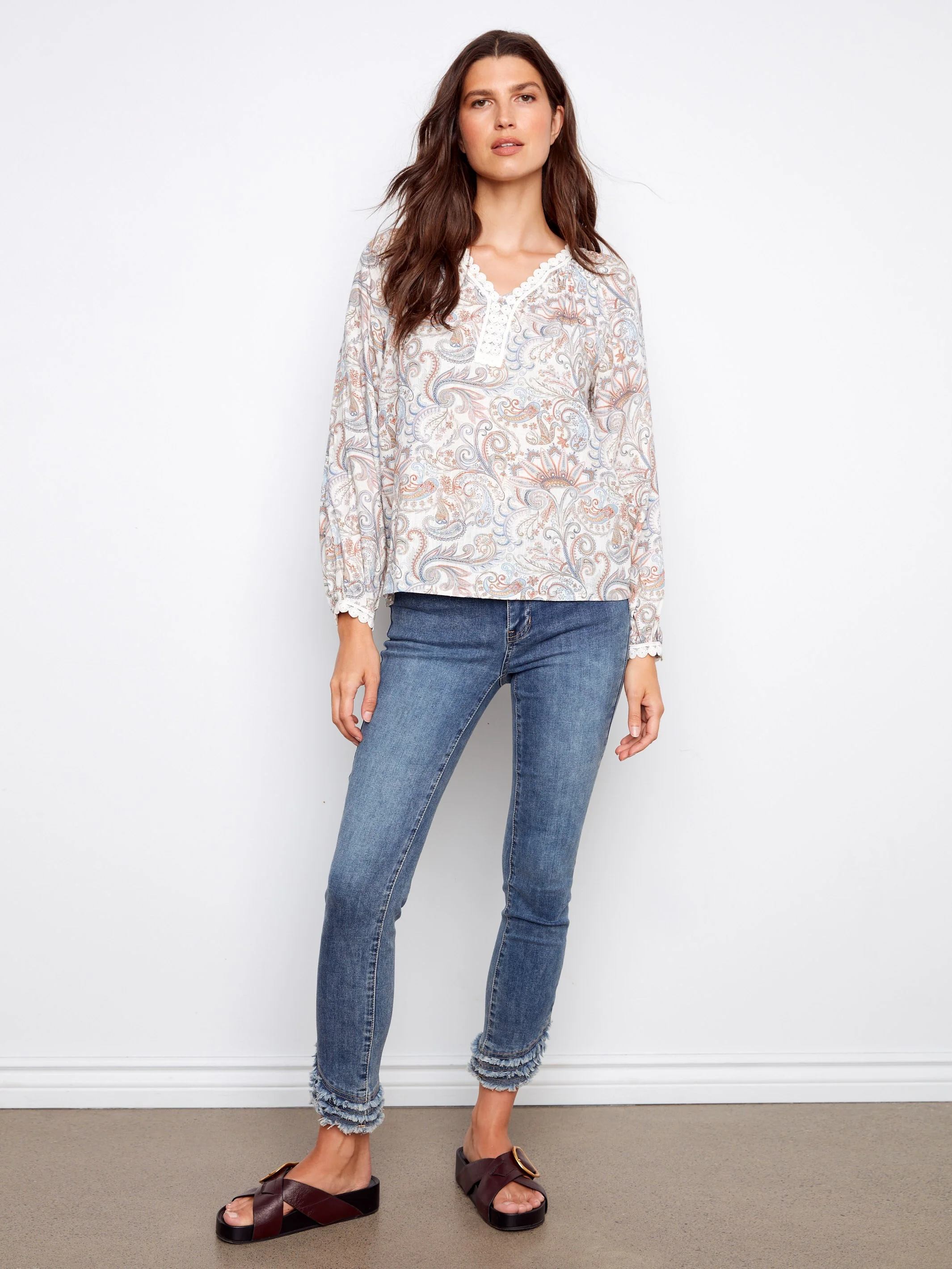 Printed Linen Blend Raglan Blouse With Crochet Trim - Chintz - Image 5
