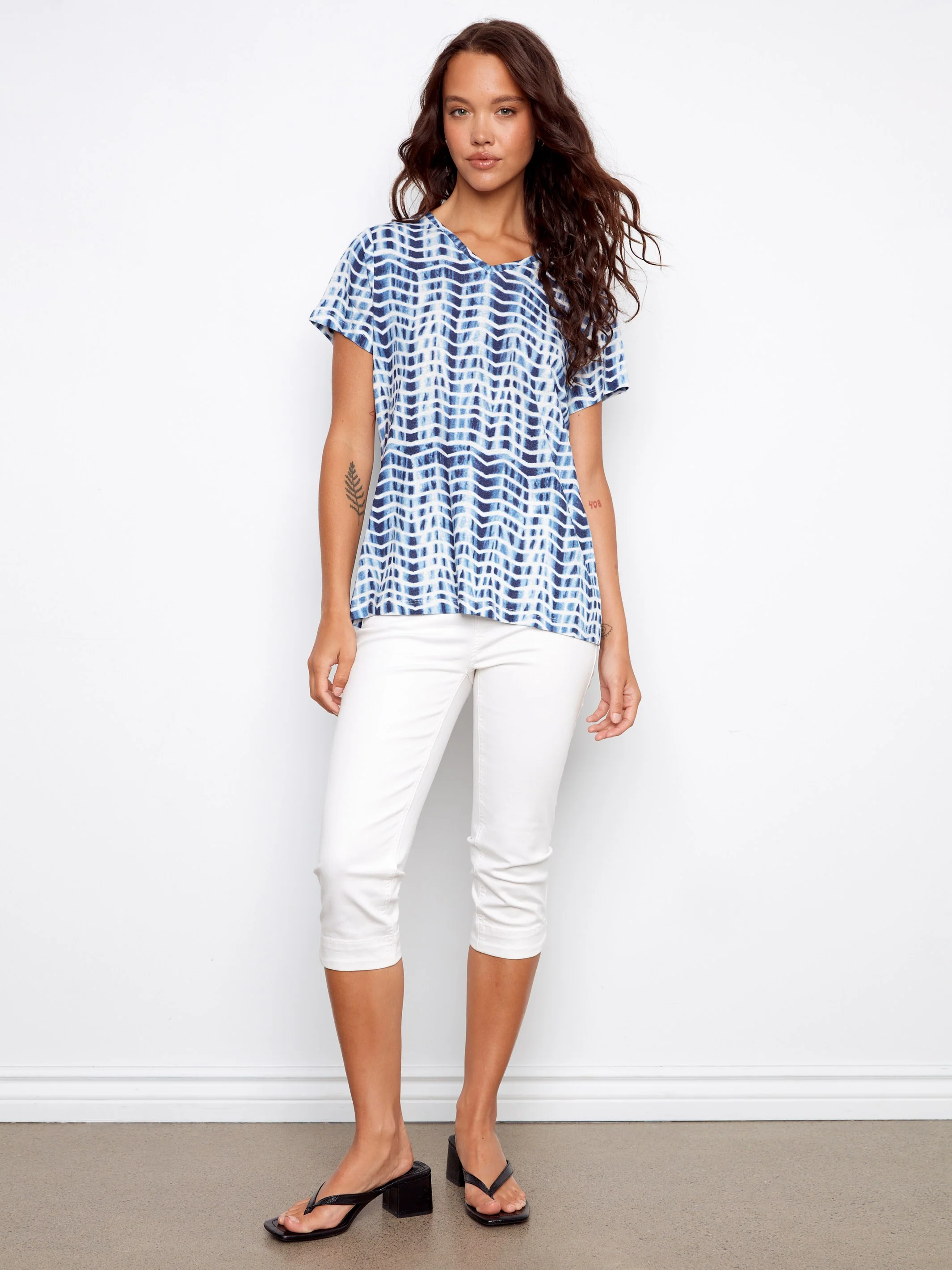 Printed Linen Blend V-Neck T-Shirt - Zig Zag - Image 2