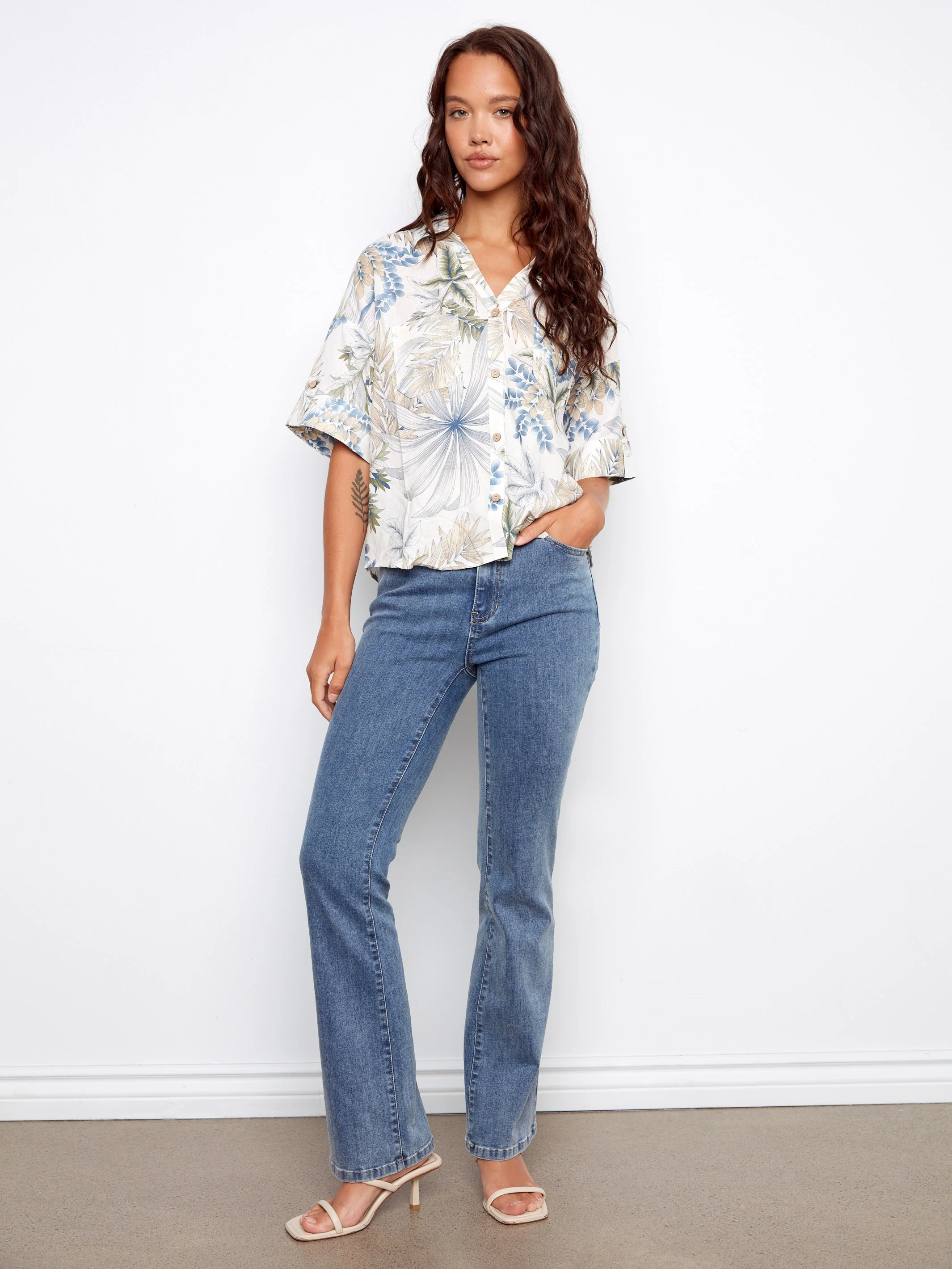 Printed Short Sleeve Button-Front Linen Blend Shirt - Hawaii - Image 2