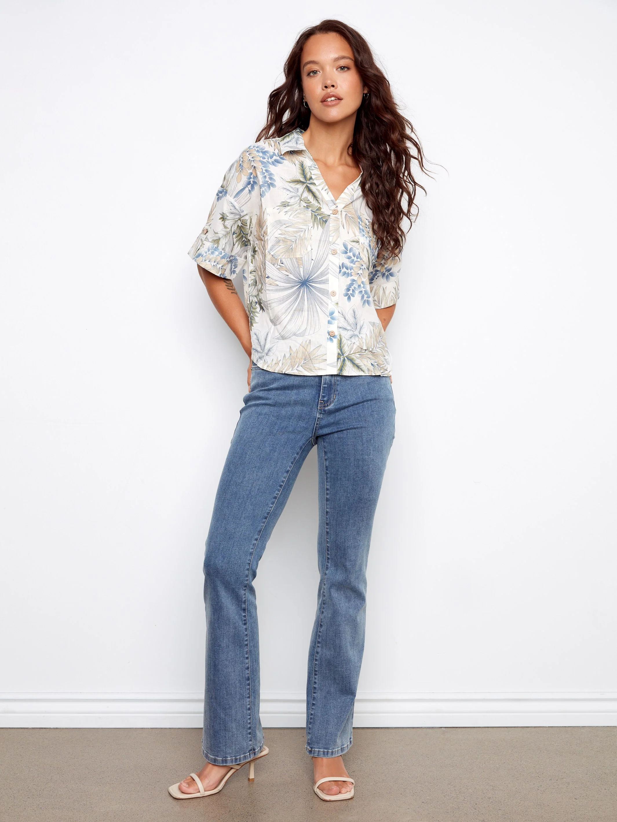 Printed Short Sleeve Button-Front Linen Blend Shirt - Hawaii - Image 4