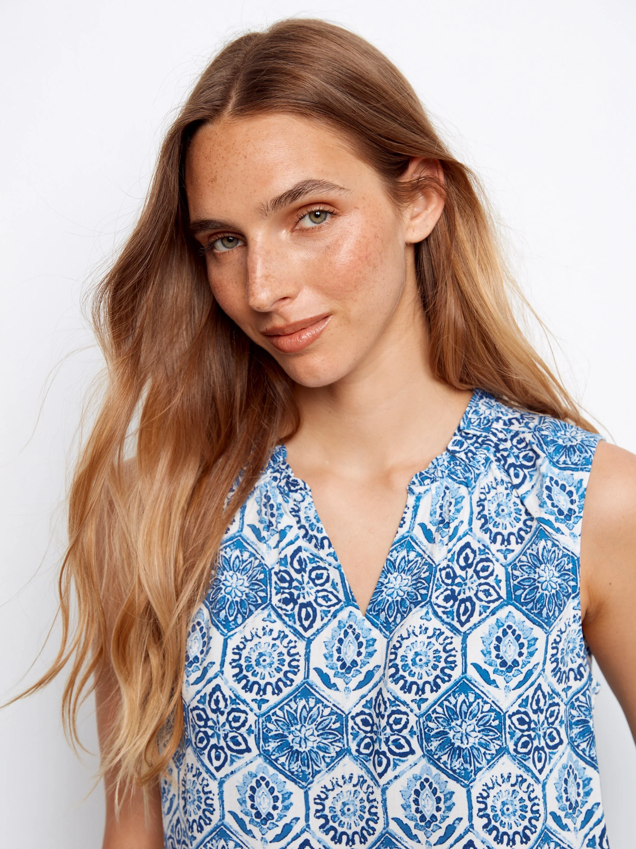 Printed Sleeveless Ruffle Neck Top - Mosaic - Image 3
