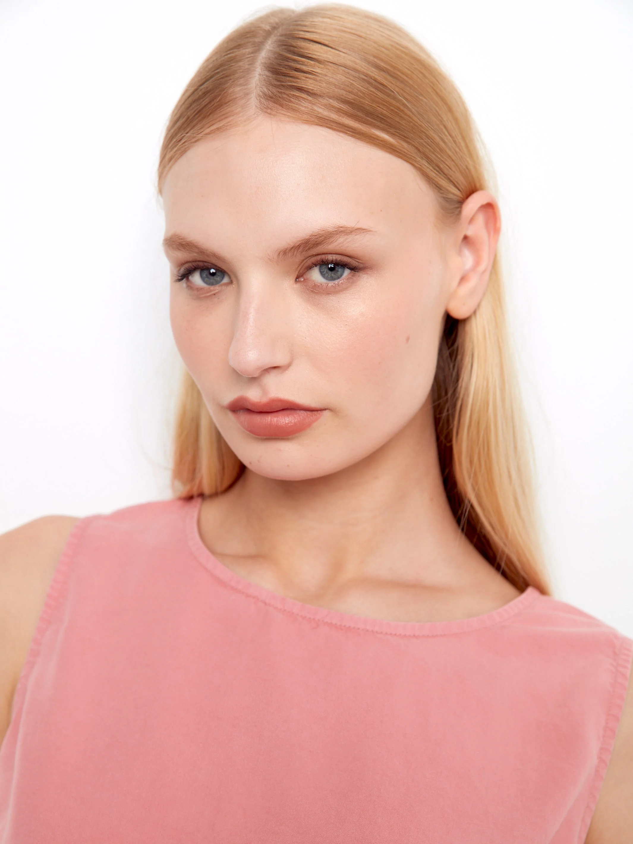 Tencel Sleeveless Scalloped Top - Carnation - Image 6