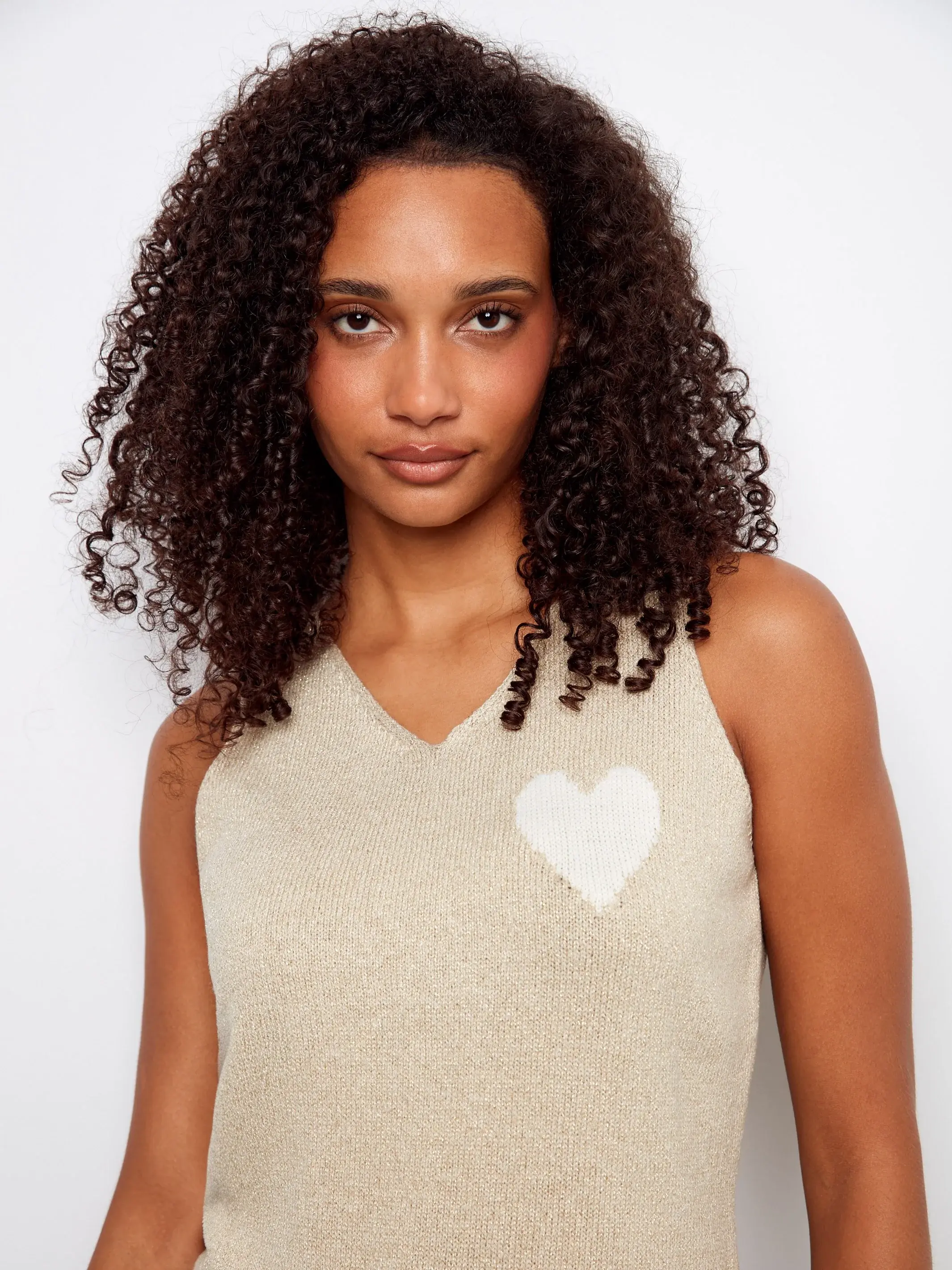 V-Neck Knit Cami With Heart - Gold - Image 7