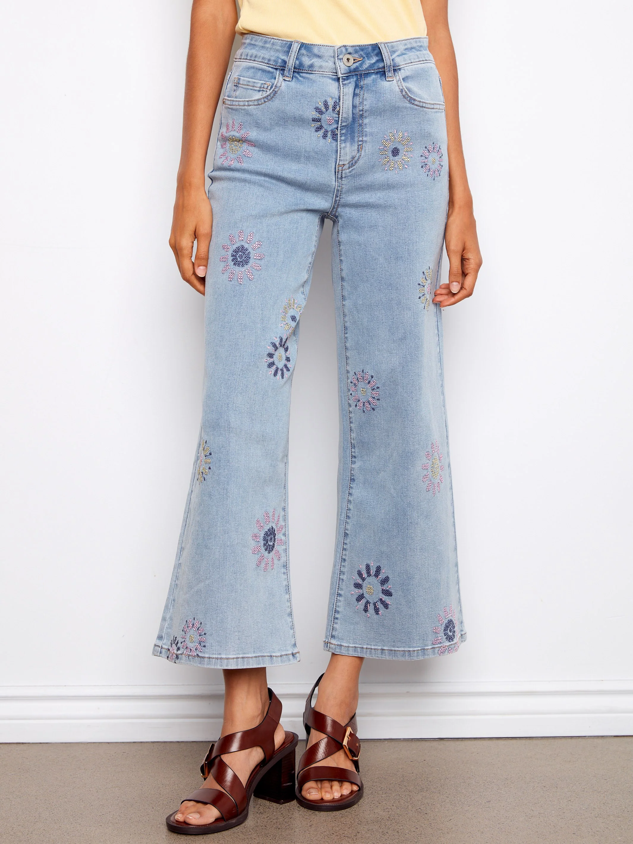 Wide Leg Jeans with Flower Embroidery - Light Blue - Image 4